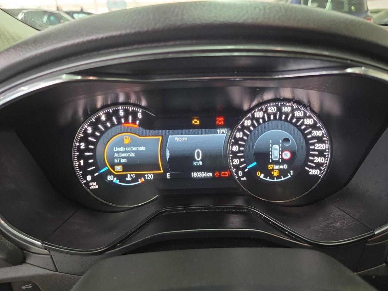 Ford Ford Tourneo usata 4