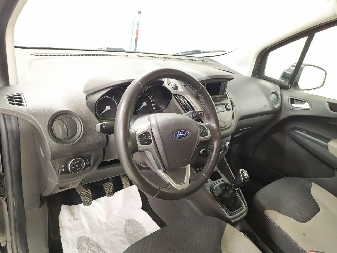 Ford Ford Tourneo usata 5