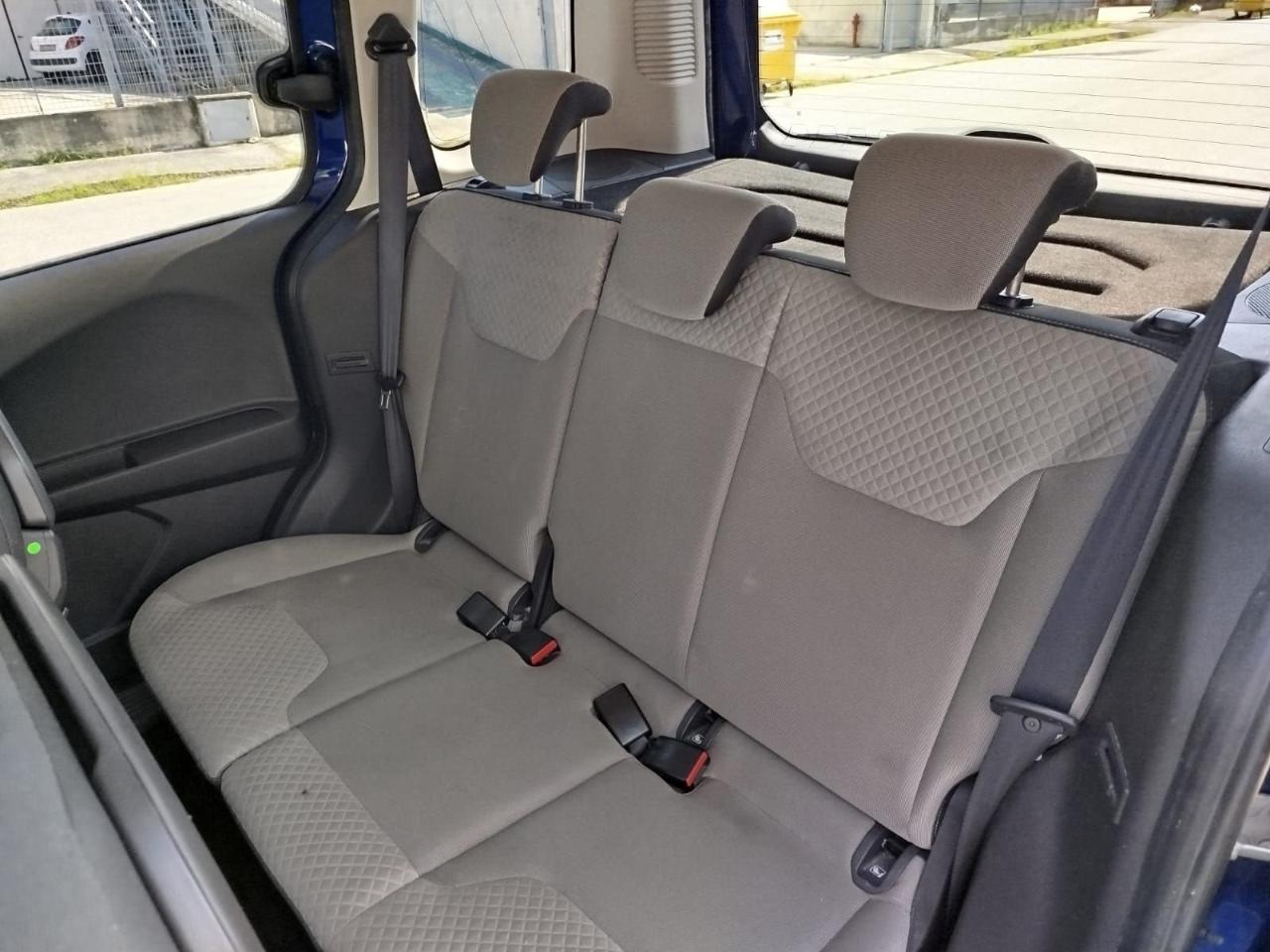 Ford Ford Tourneo usata 3