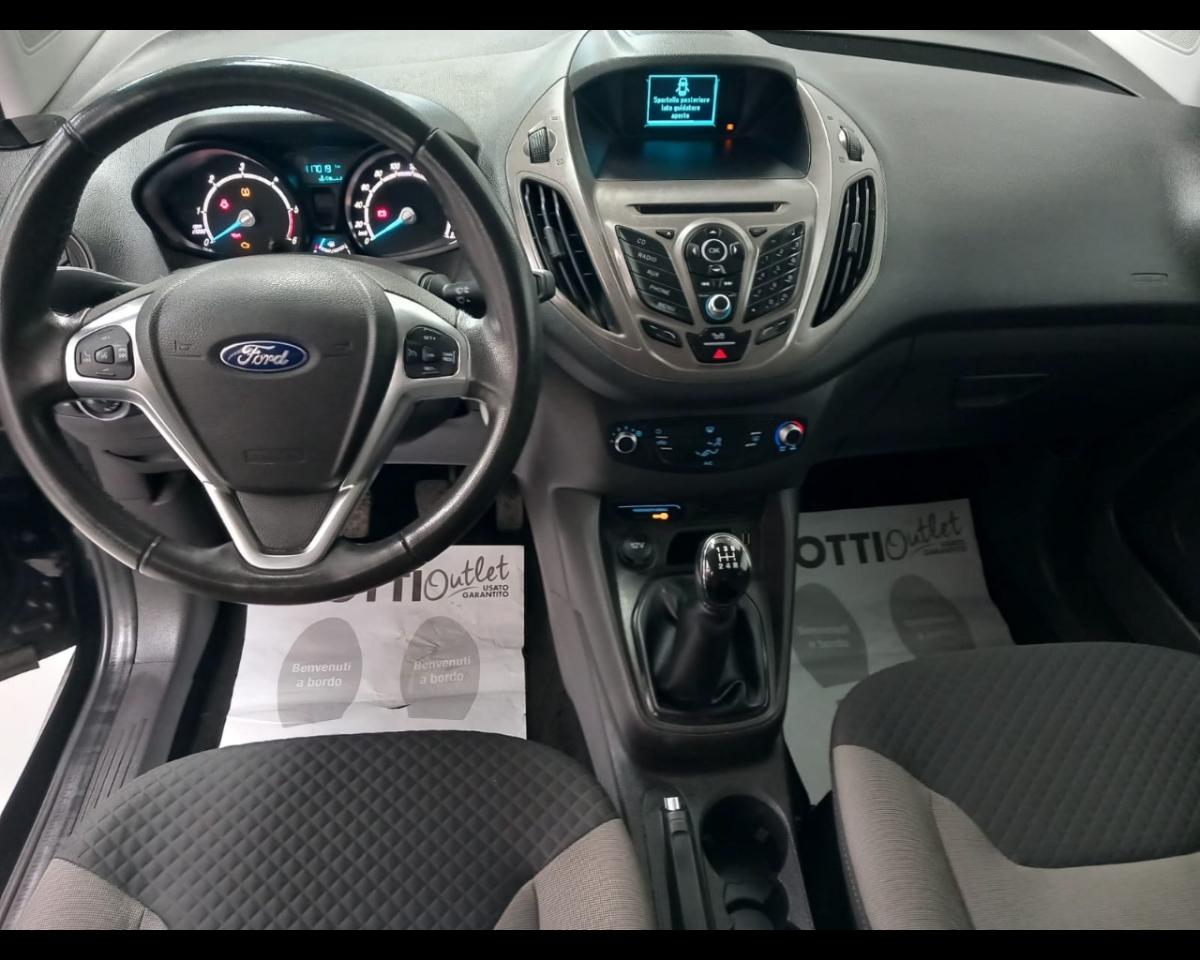 Ford Ford Tourneo usata, con servo sterzo