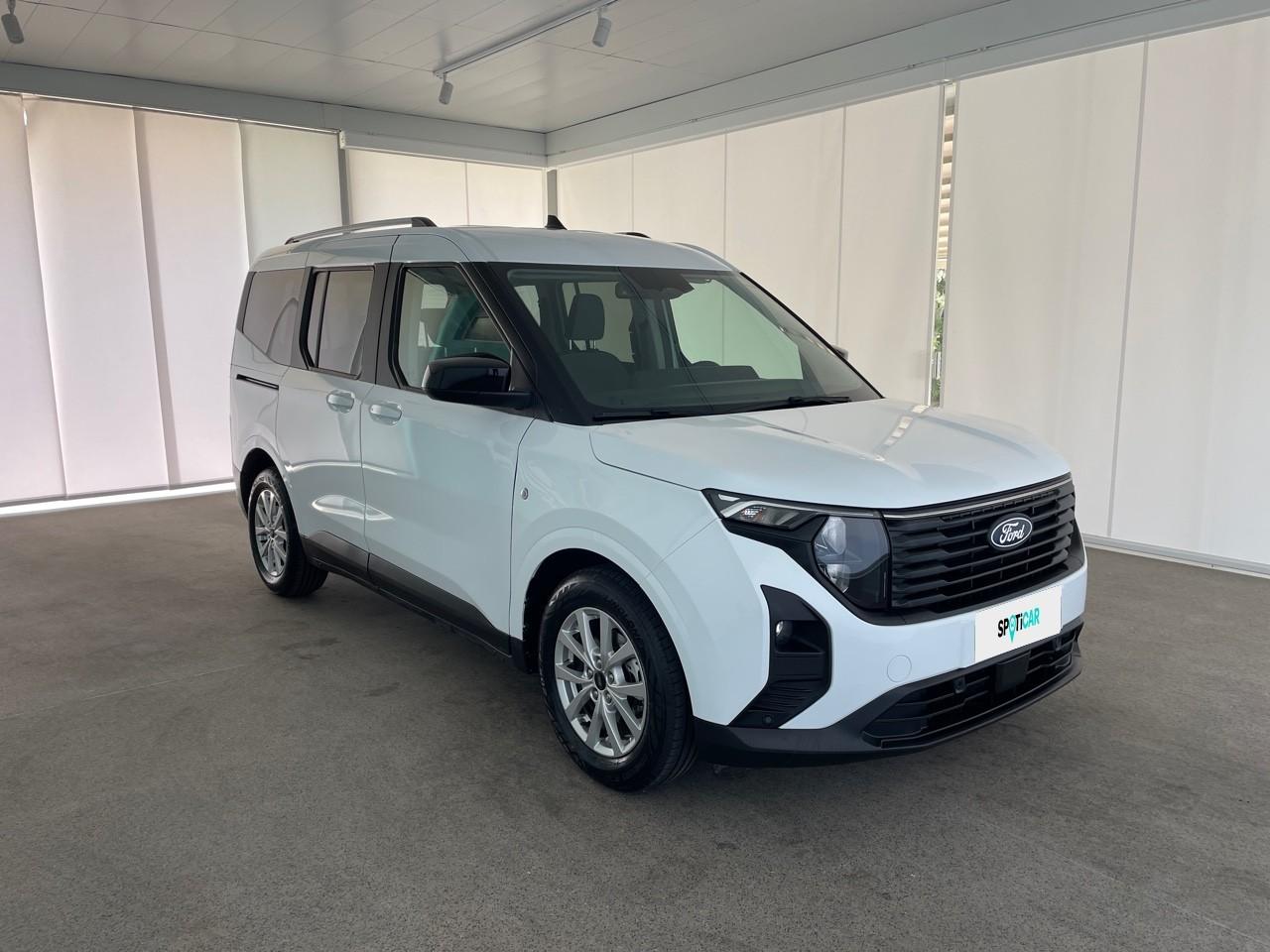 Ford Ford Tourneo usata, con chiamata di emergenza