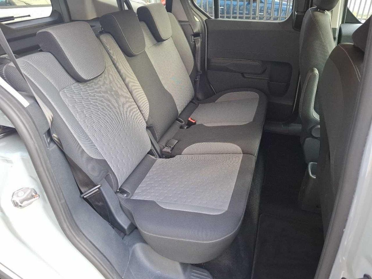 Ford Ford Tourneo usata, con 4x Airbag (fontali + laterali)