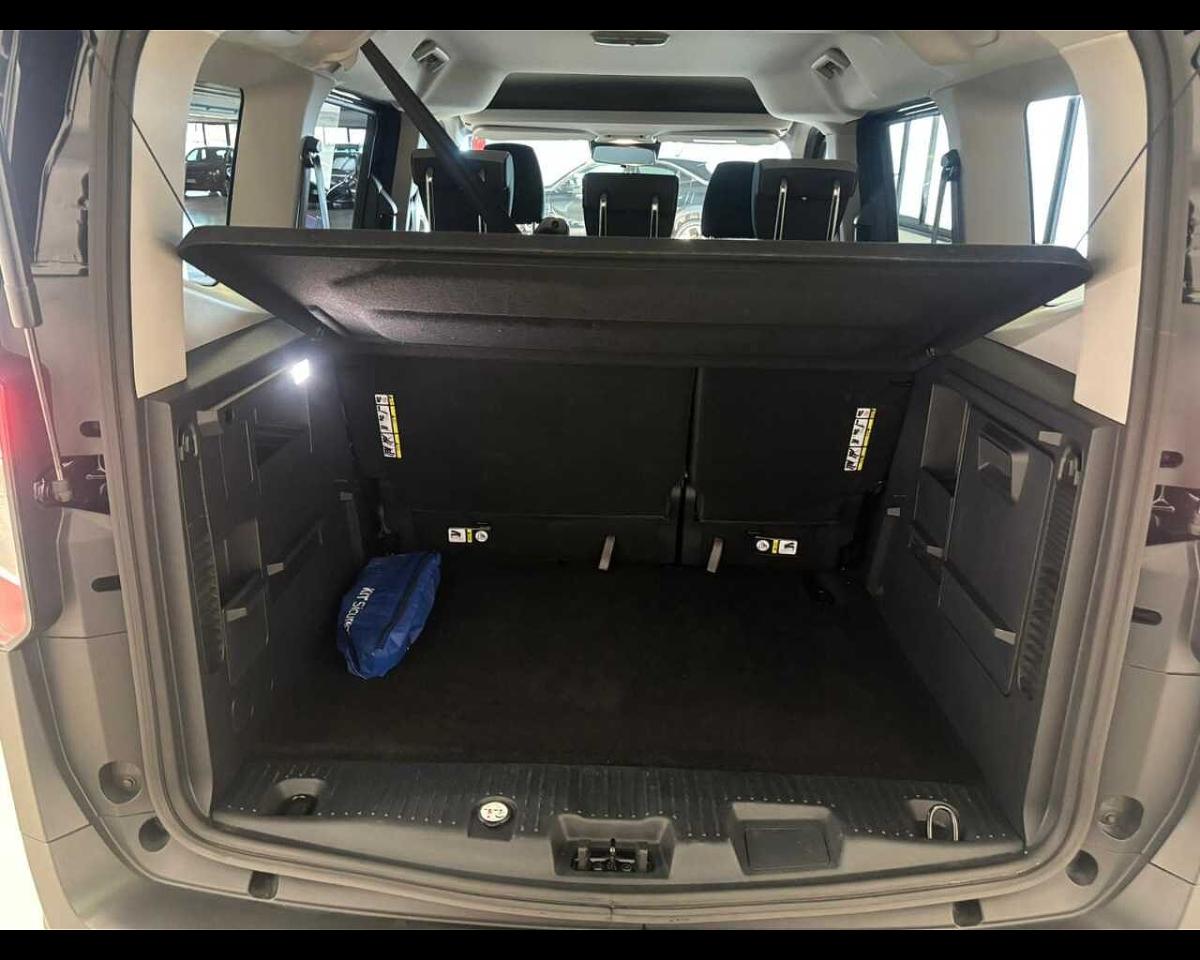 Ford Ford Tourneo usata 16