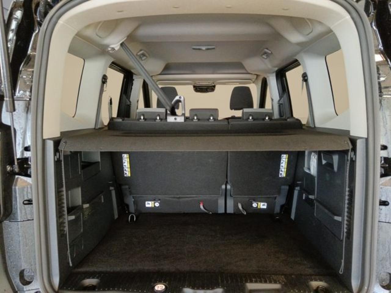 Ford Ford Tourneo usata 16