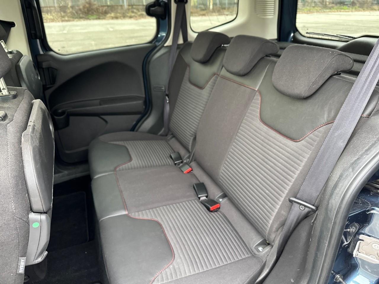 Ford Ford Tourneo usata, con Climatizzatore