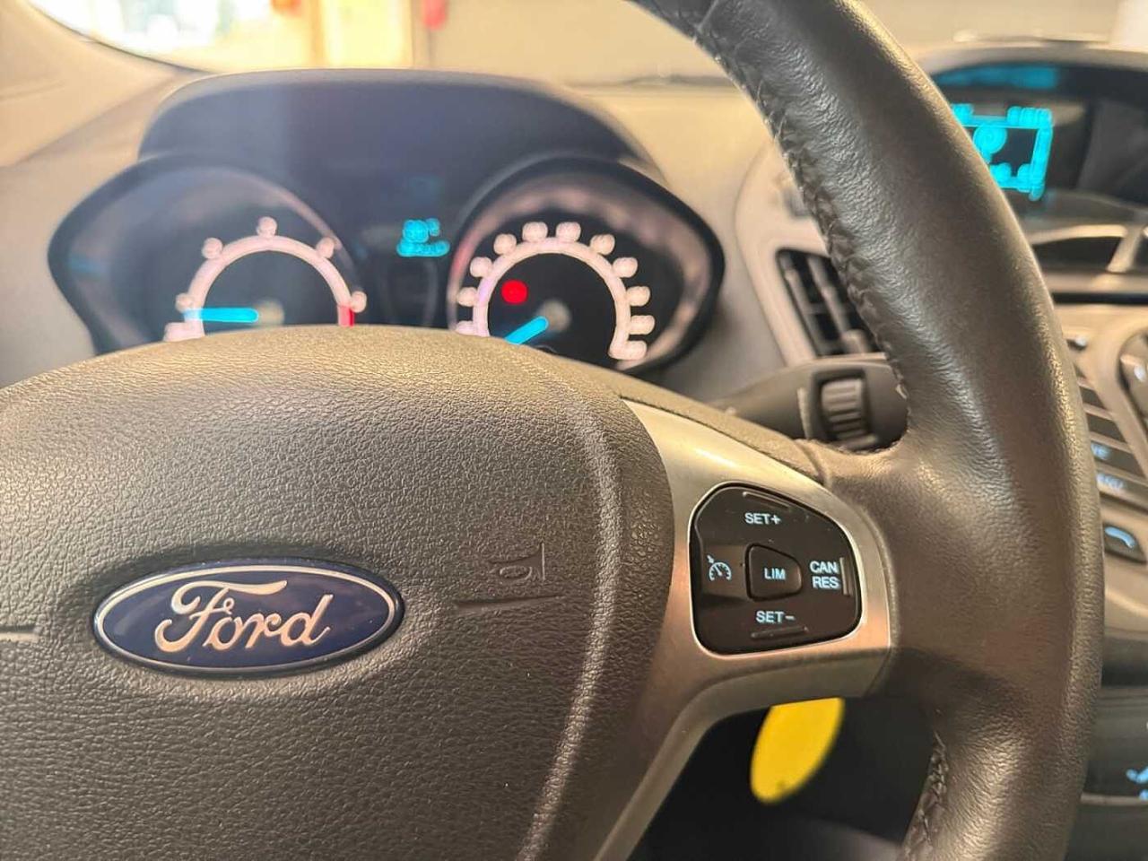 Ford Ford Tourneo usata 8
