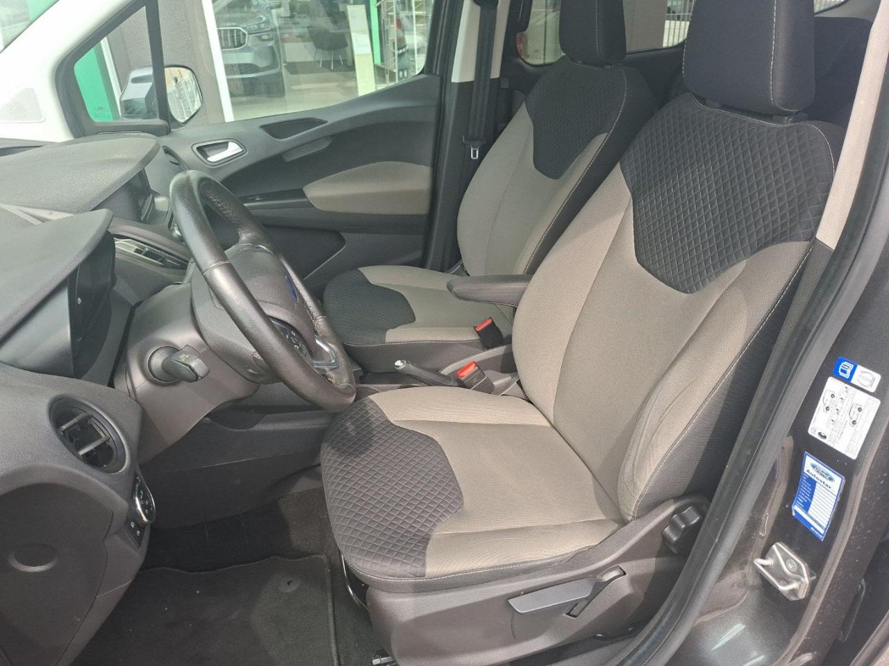 Ford Ford Tourneo usata 6