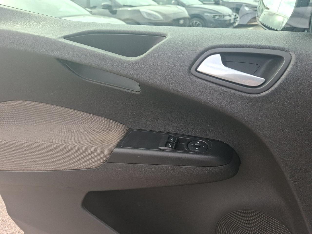 Ford Ford Tourneo usata 14
