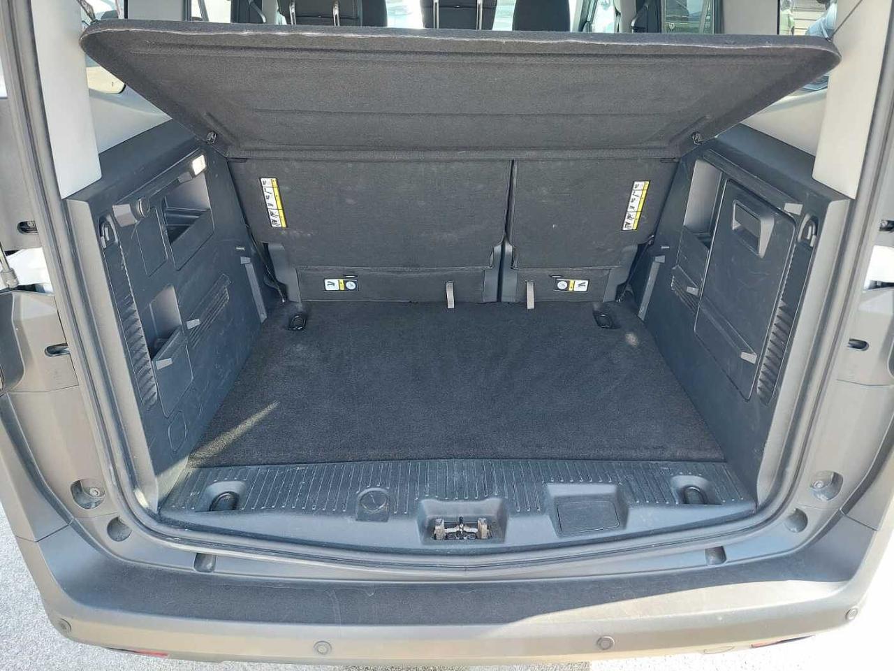 Ford Ford Tourneo usata 7