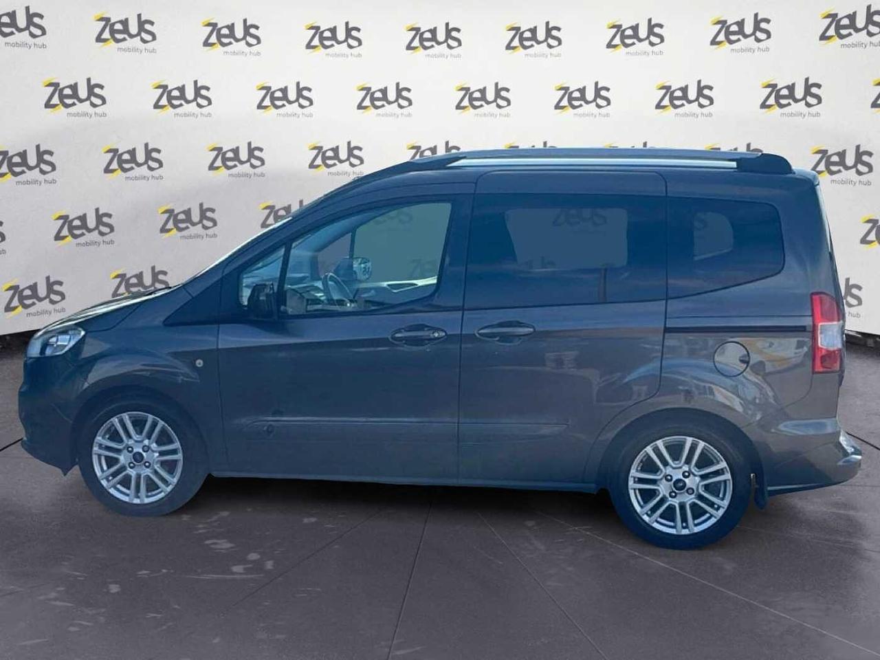 Ford Ford Tourneo usata 11