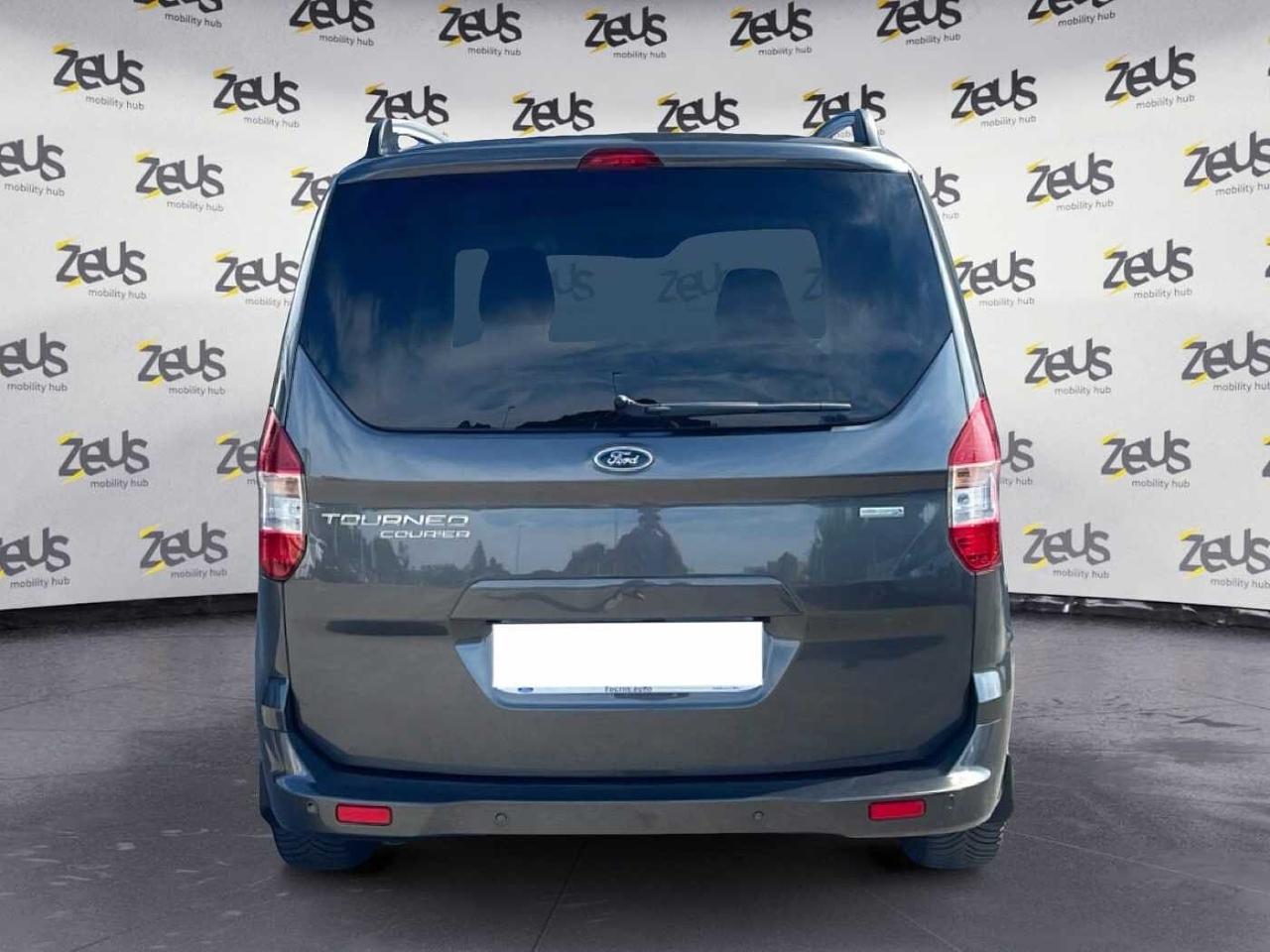 Ford Ford Tourneo usata 13