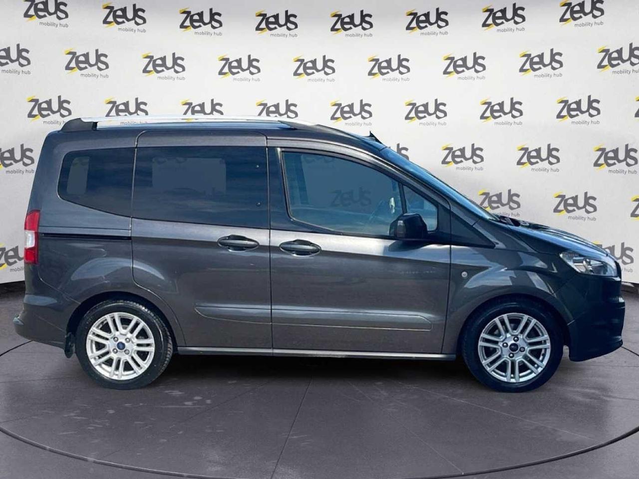 Ford Ford Tourneo usata 15
