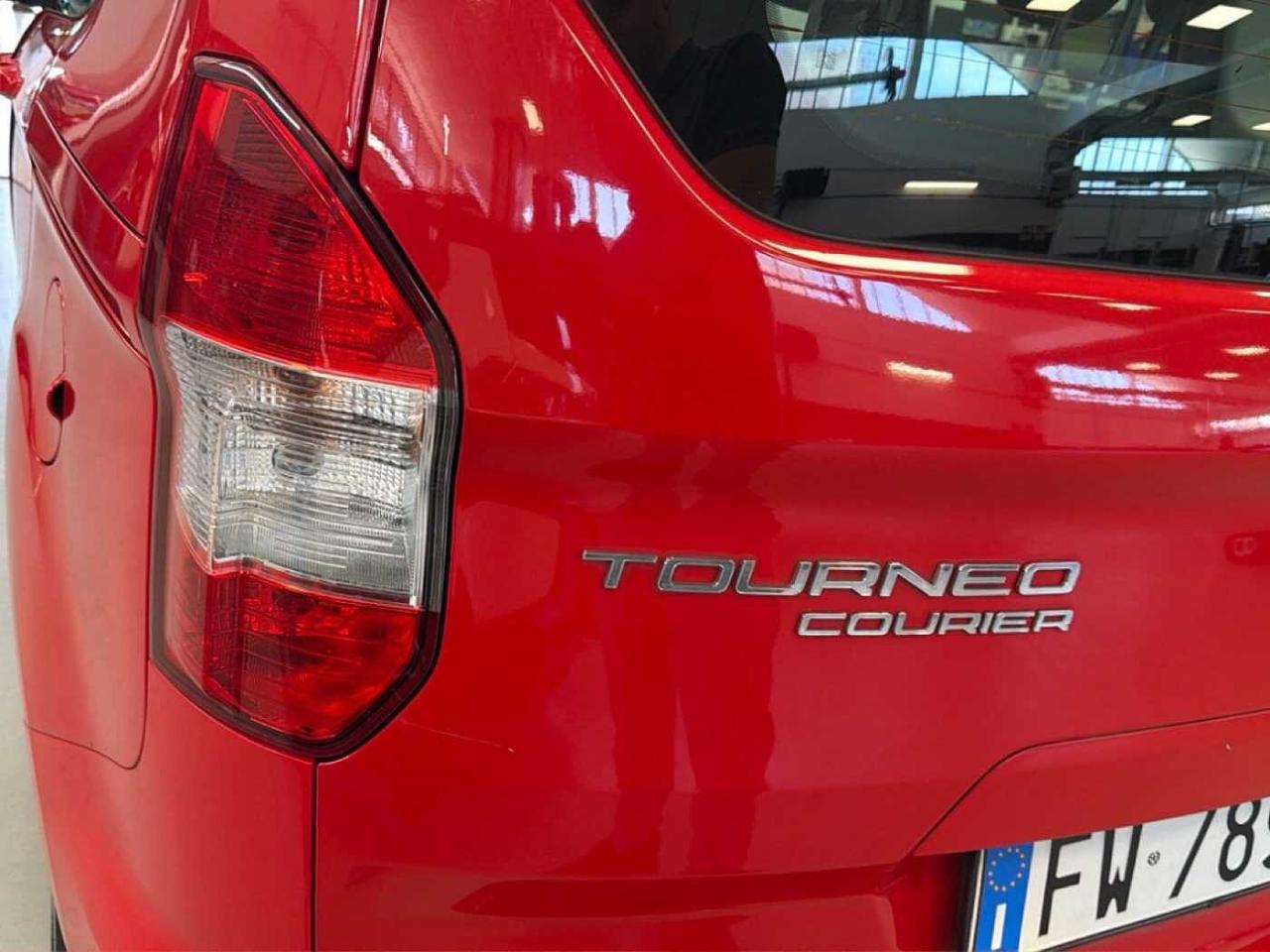 Ford Ford Tourneo usata 3