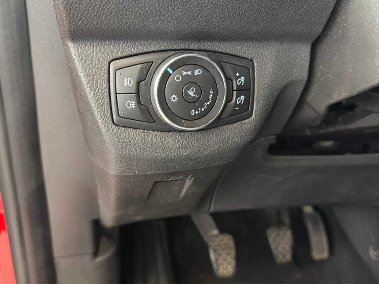 Ford Ford Tourneo usata 16