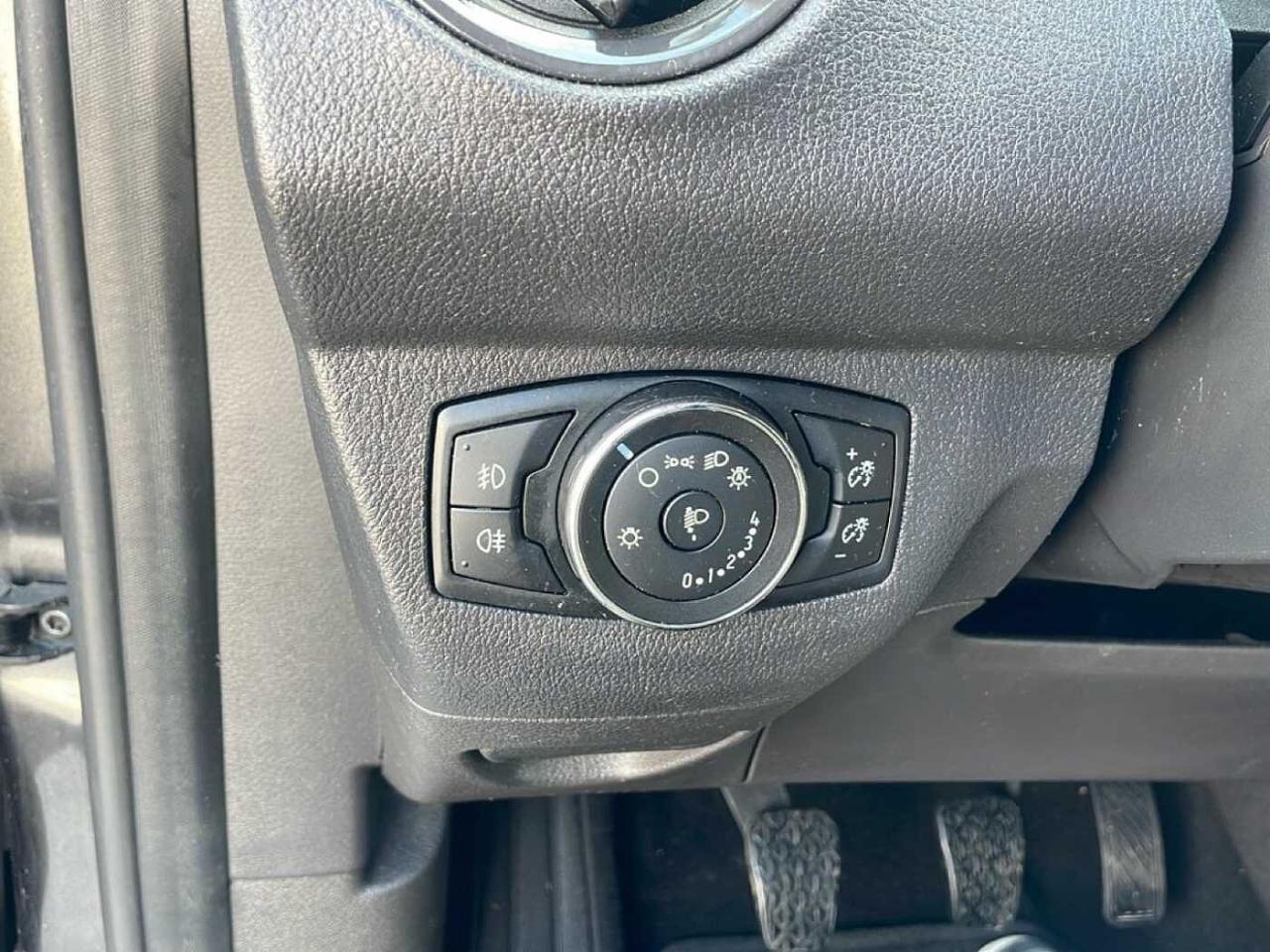 Ford Ford Tourneo usata 10