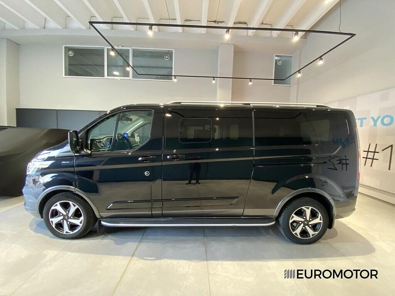 Ford Ford Tourneo usata, con 8 sedili