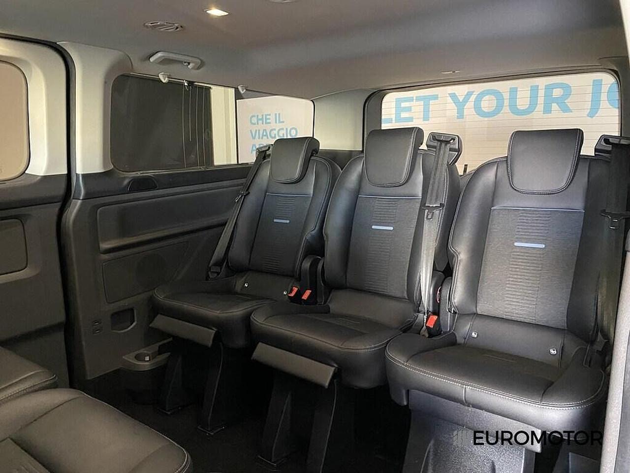 Ford Ford Tourneo usata, con mezzapelle