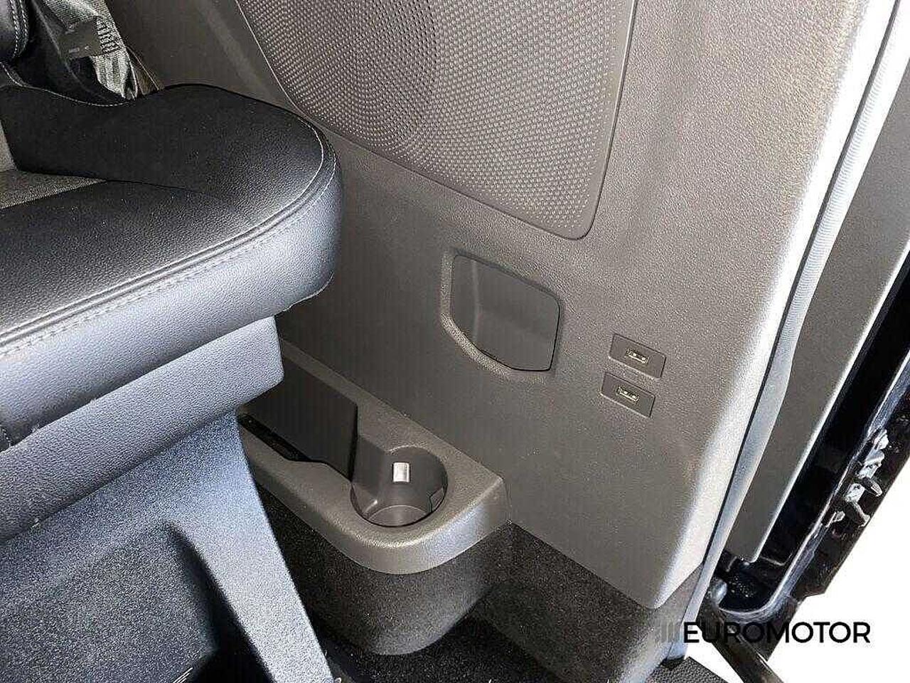 Ford Ford Tourneo usata, con supporto lombare