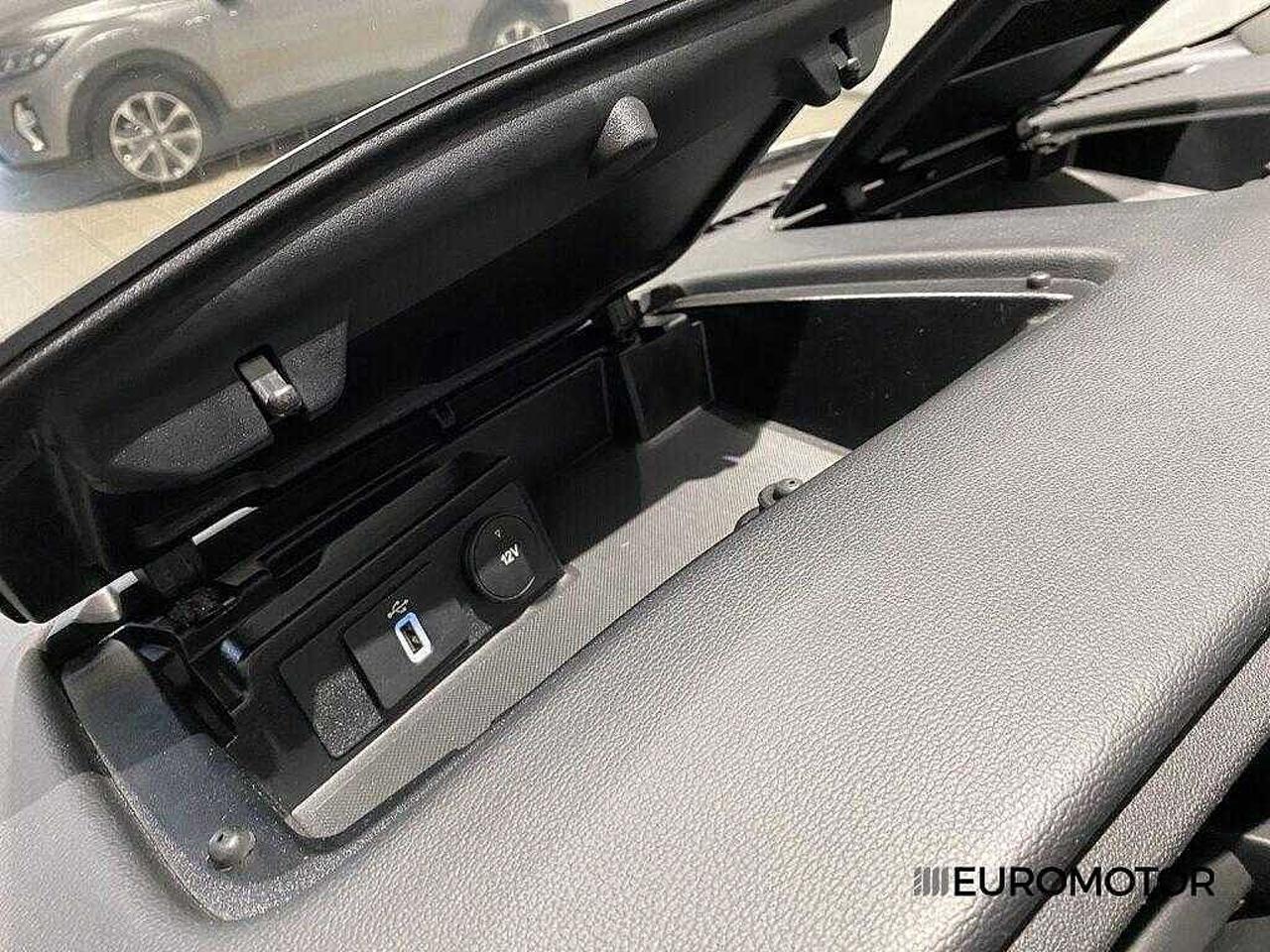 Ford Ford Tourneo usata, con climatizzatore