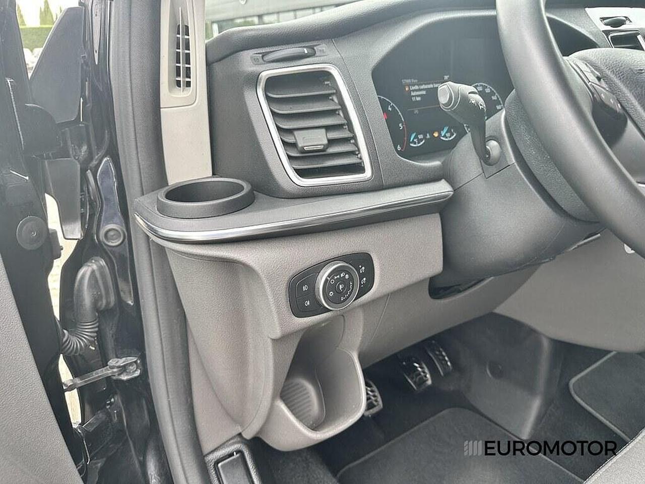 Ford Ford Tourneo usata, con tessuto