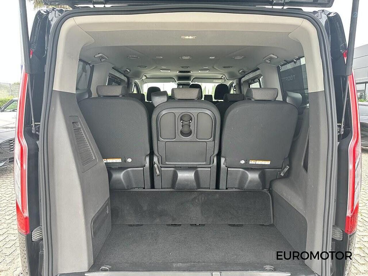 Ford Ford Tourneo usata, con 5 porte