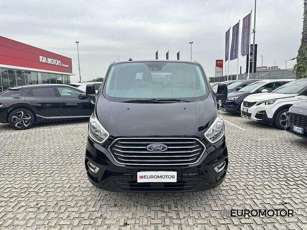 Ford Ford Tourneo usata 11