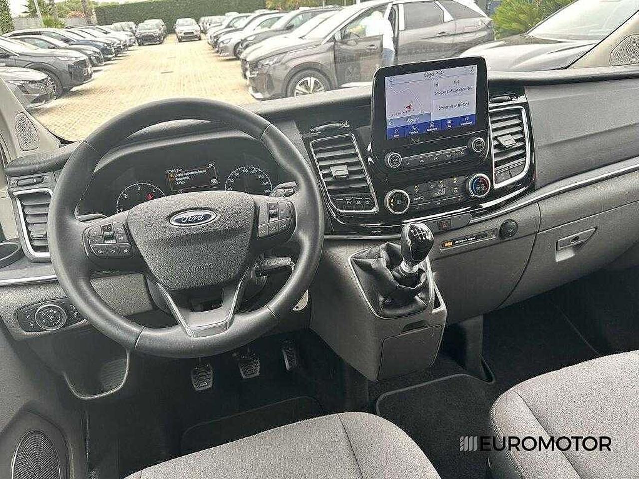 Ford Ford Tourneo usata 16