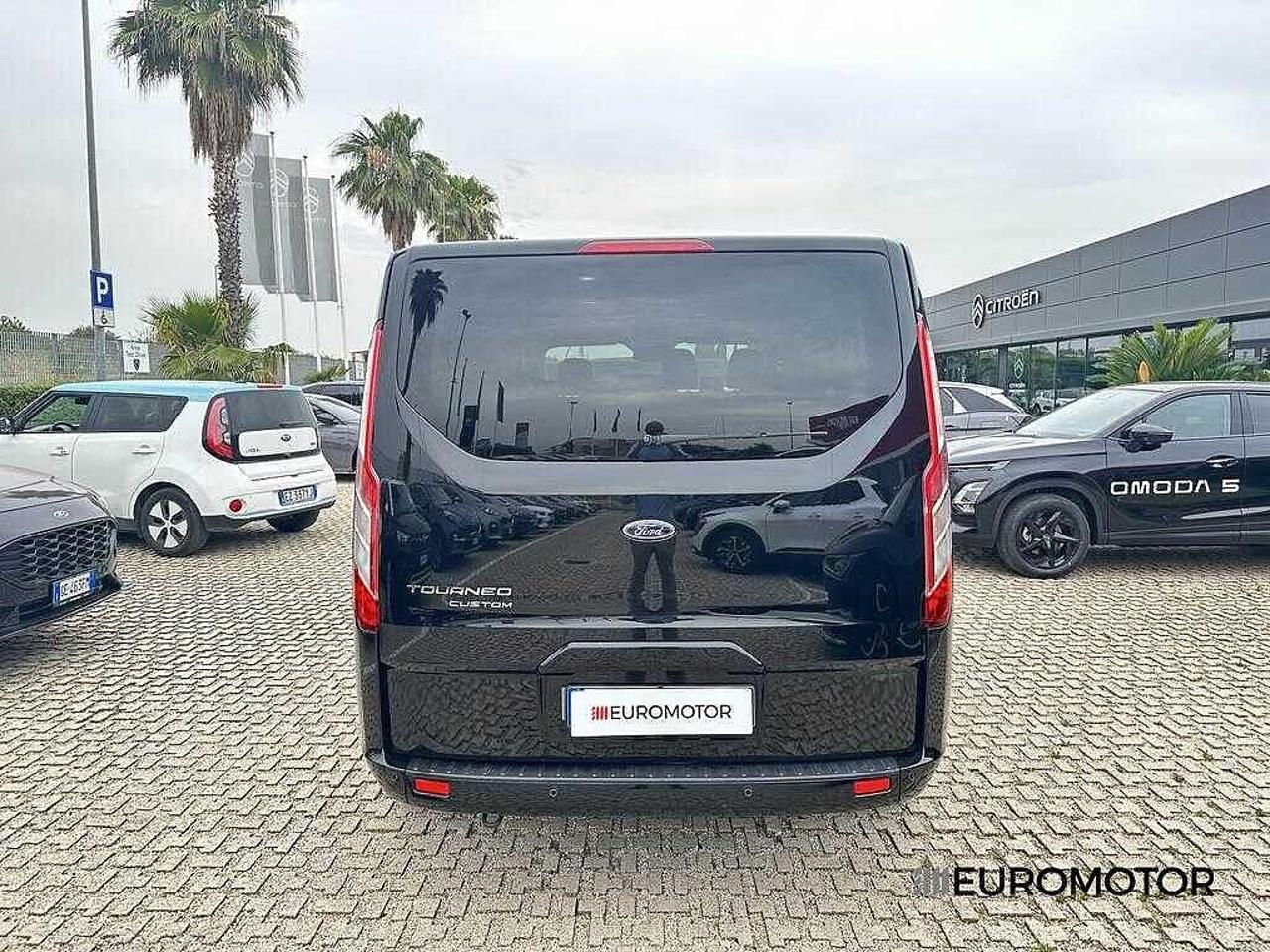 Ford Ford Tourneo usata 24