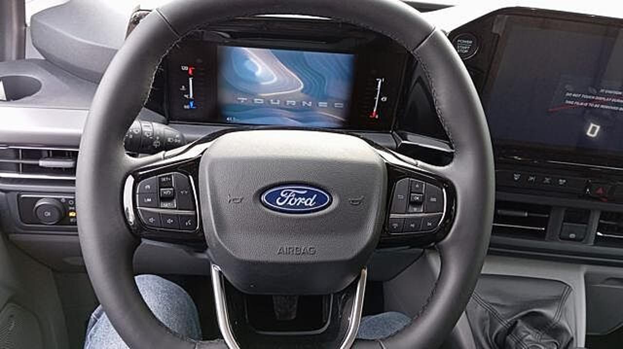 Ford Ford Tourneo usata 28