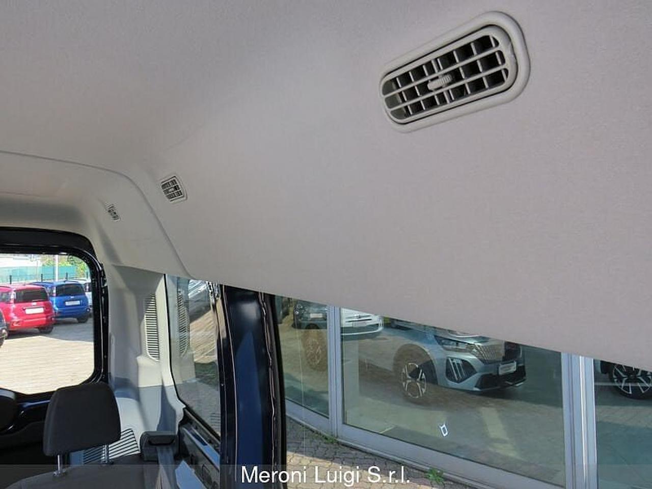 Ford Ford Transit usata, con sensori luce