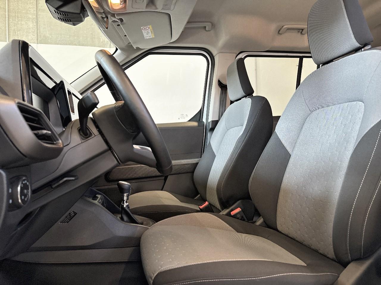 Ford Ford Transit usata, con comandi audio al volante
