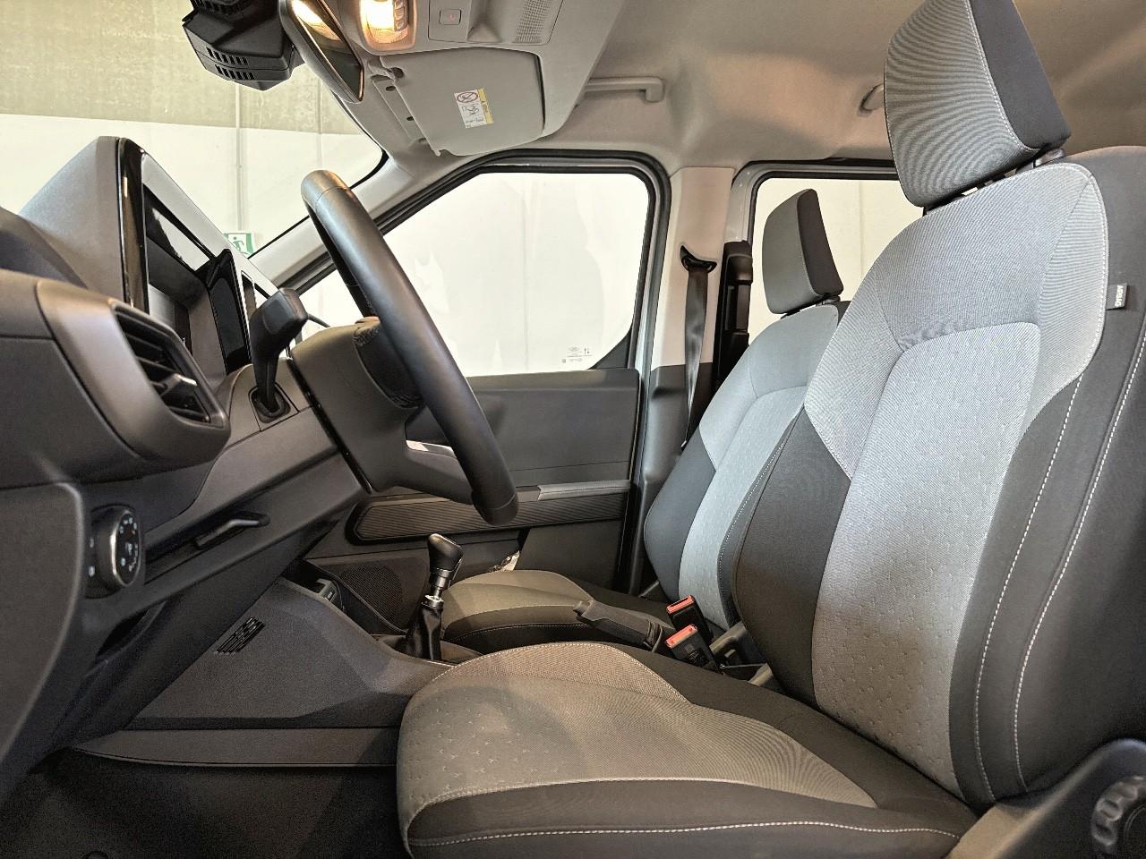 Ford Ford Transit usata, con comandi audio al volante