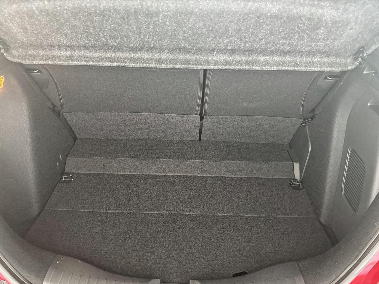 Honda Honda Jazz usata, con cinture sicurezza ant. conducente e passeggero con pretensionatori e reg. in altezza