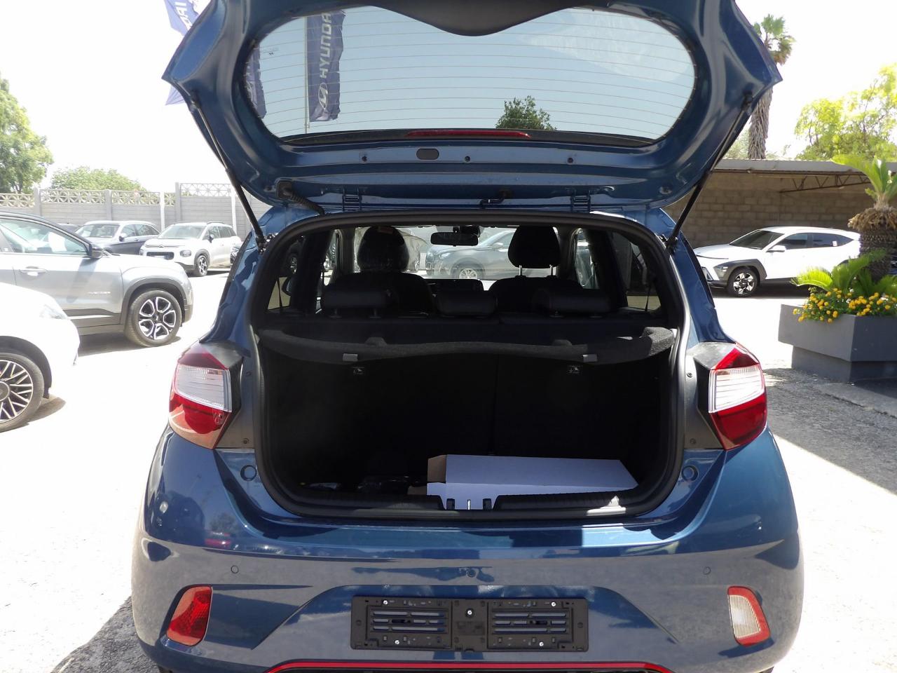Hyundai Hyundai H350 usata 10