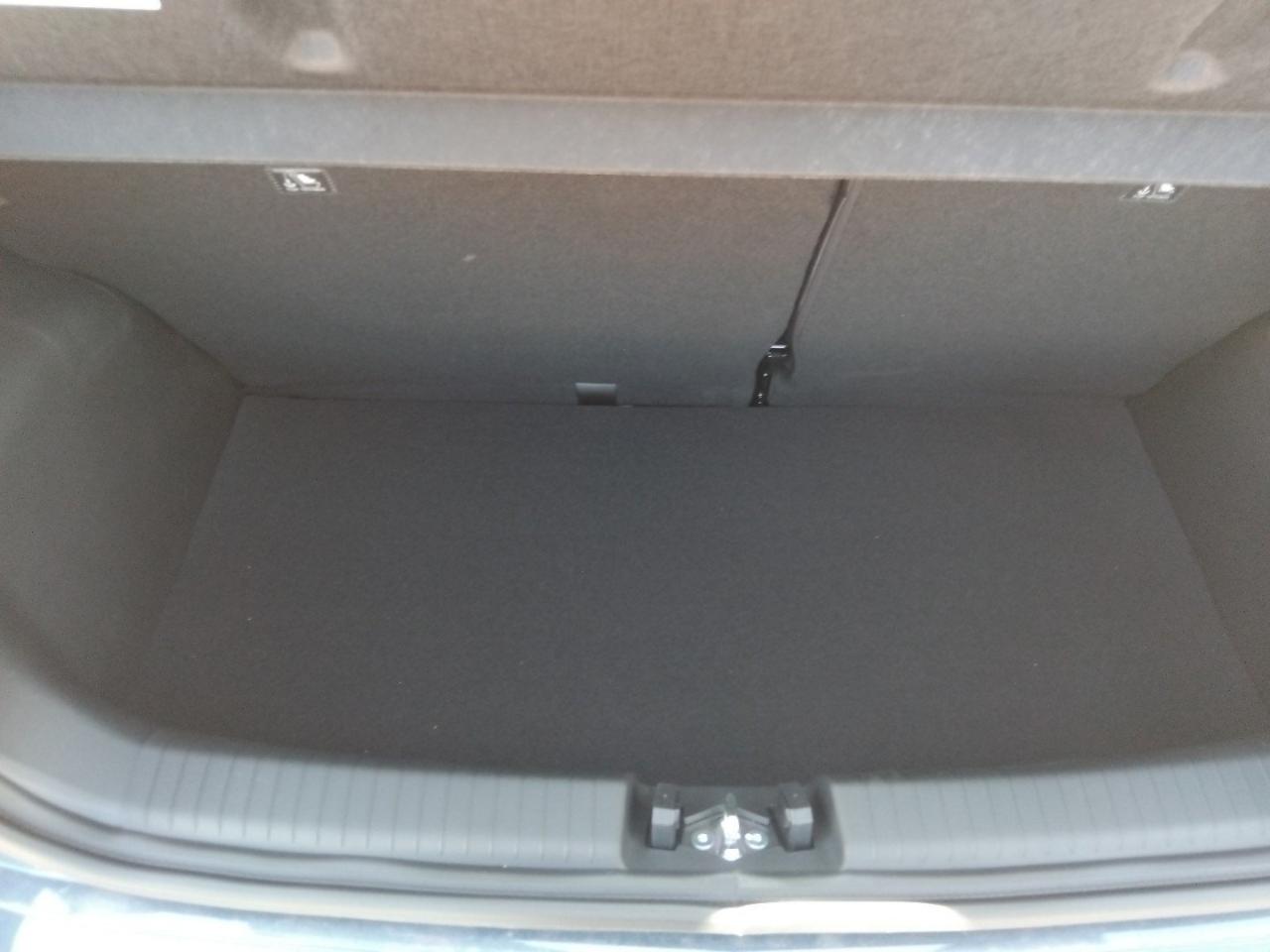 Hyundai Hyundai H350 usata, con alzacristalli elettrici