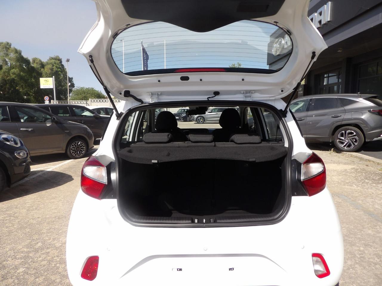 Hyundai Hyundai H350 usata 12