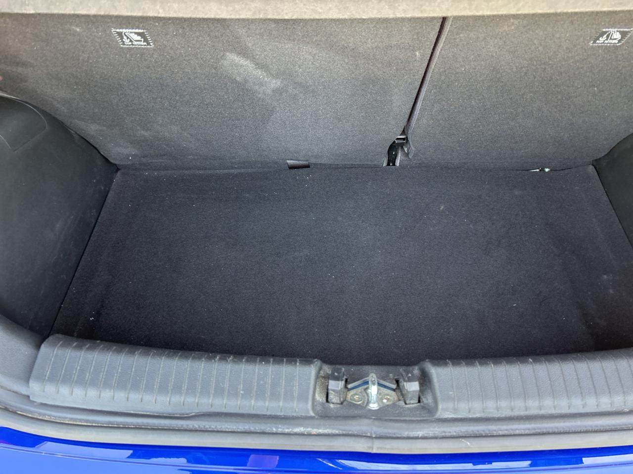 Hyundai Hyundai H350 usata, con alzacristalli elettrici