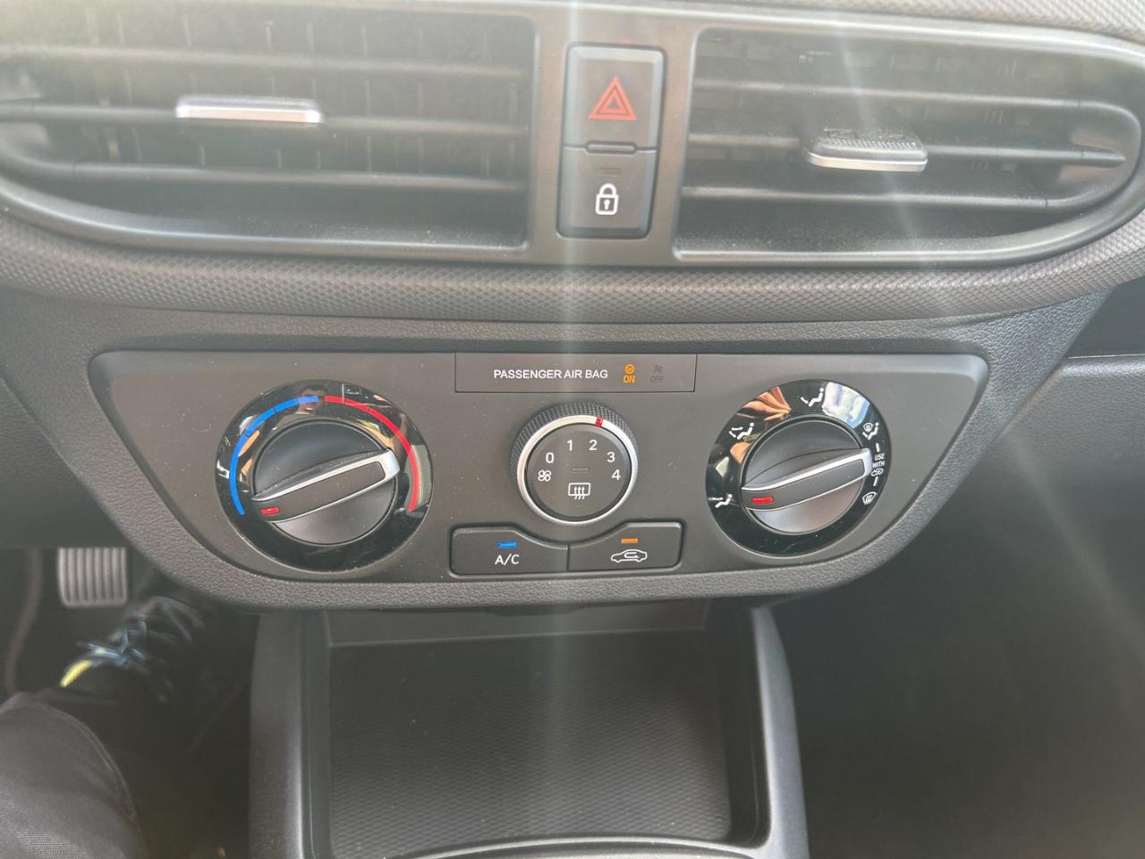 Hyundai Hyundai H350 usata, con Rivestimento interno