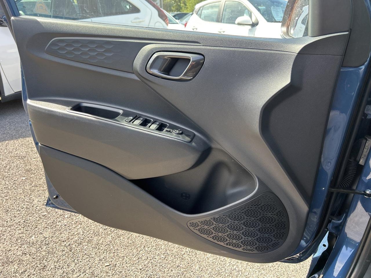 Hyundai Hyundai H350 usata, con Tettuccio apribile