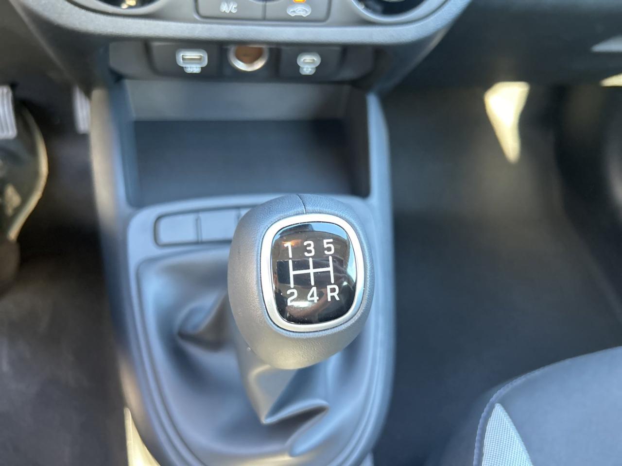 Hyundai Hyundai H350 usata, con Rivestimento interno