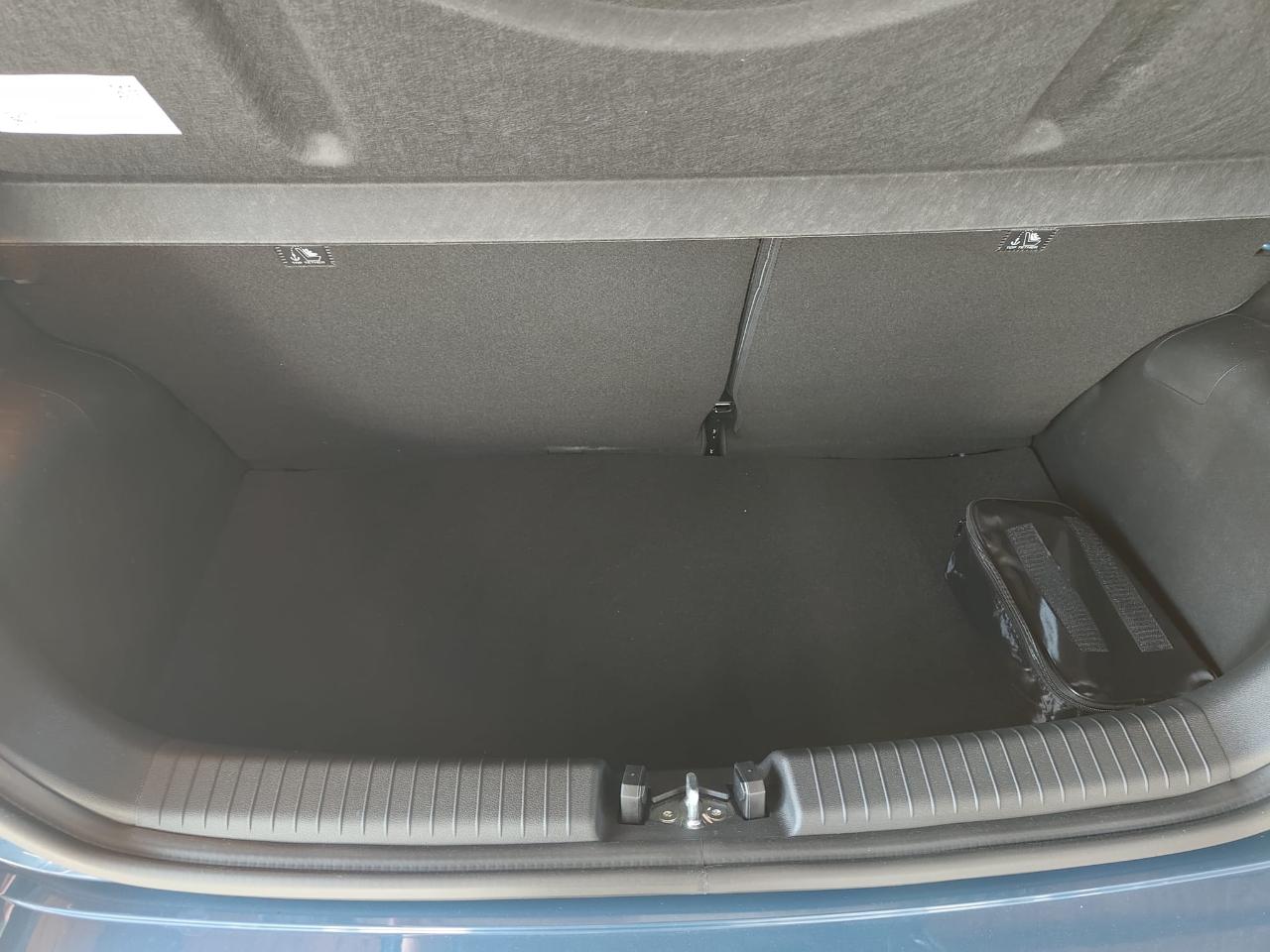 Hyundai Hyundai H350 usata, con Caricabatterie di bordo da 11 kW