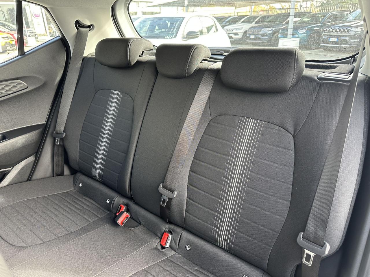 Hyundai Hyundai H350 usata, con Caricabatterie di bordo da 7,4 kW