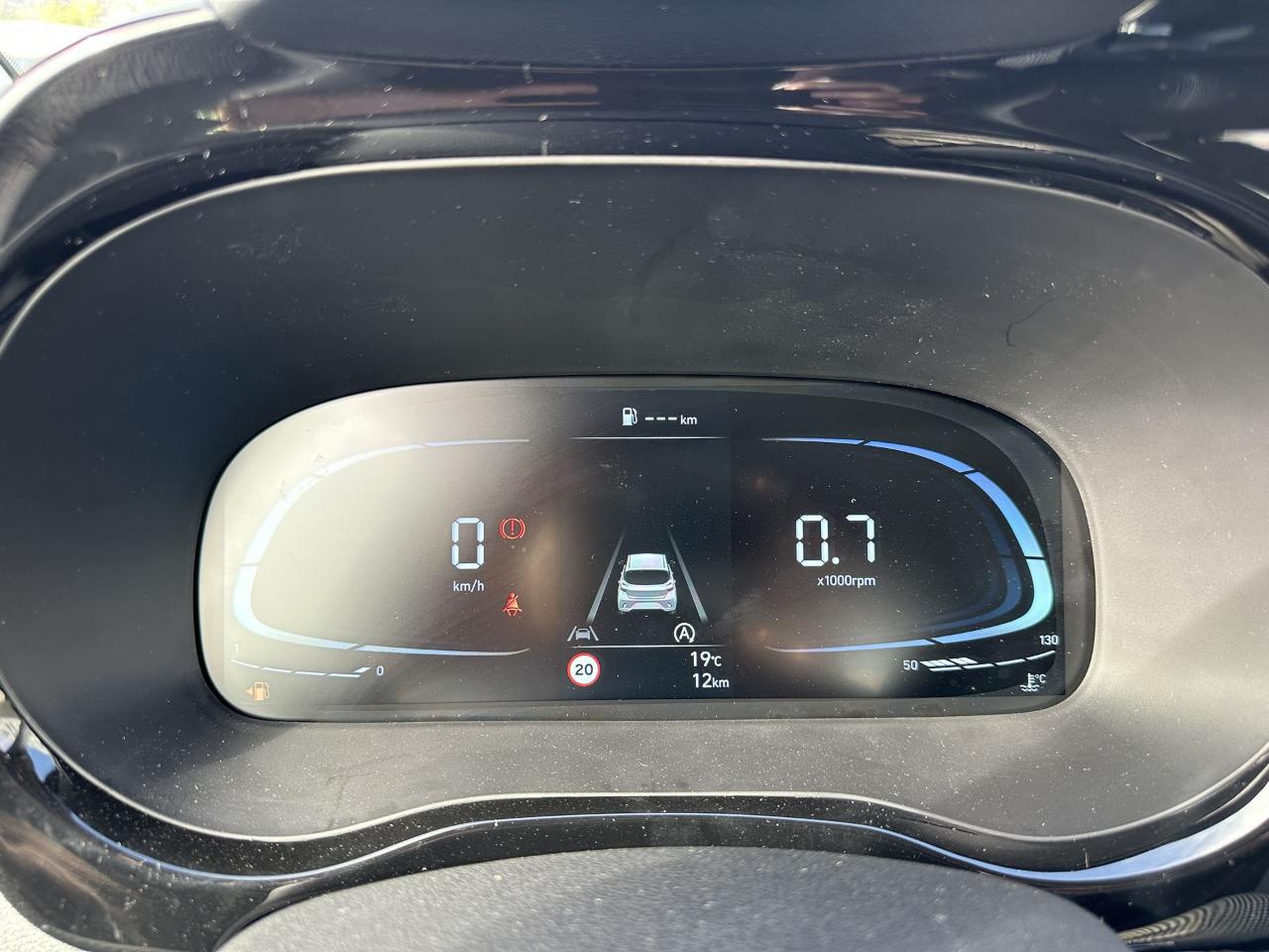 Hyundai Hyundai H350 usata, con Tettuccio apribile