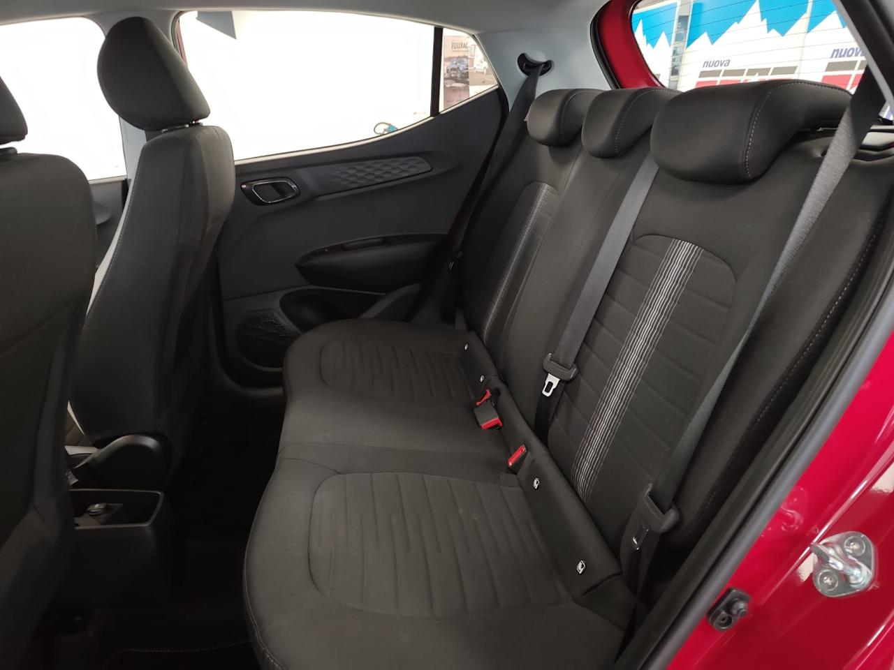 Hyundai Hyundai H350 usata, con Tettuccio apribile