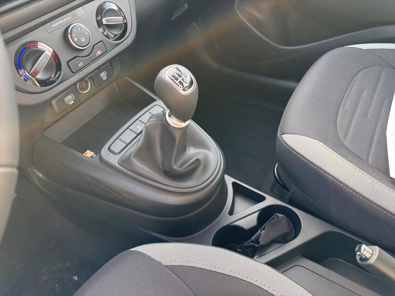 Hyundai Hyundai H350 usata 10