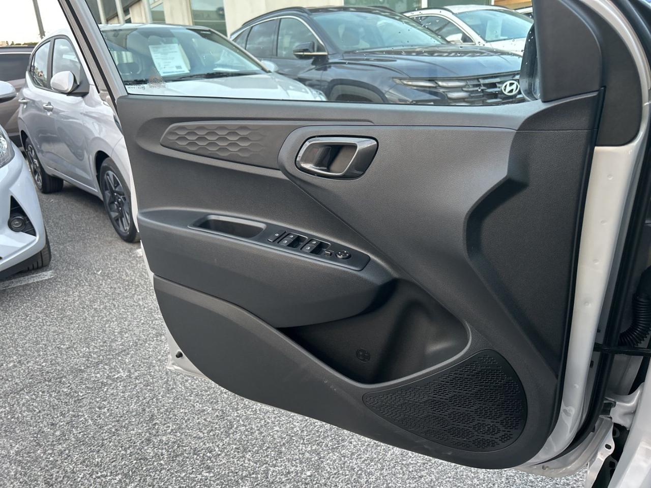 Hyundai Hyundai H350 usata 10