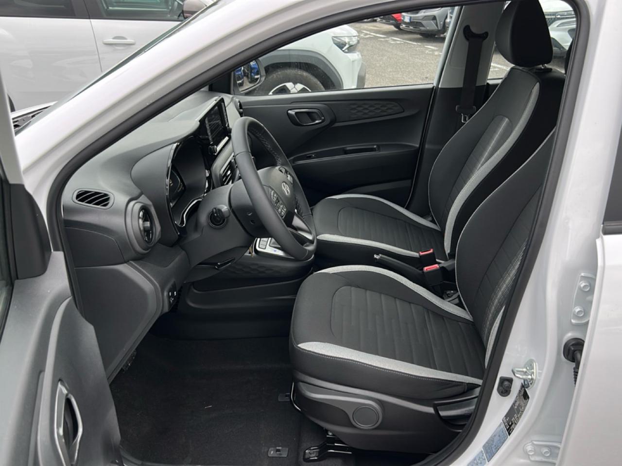 Hyundai Hyundai H350 usata 4