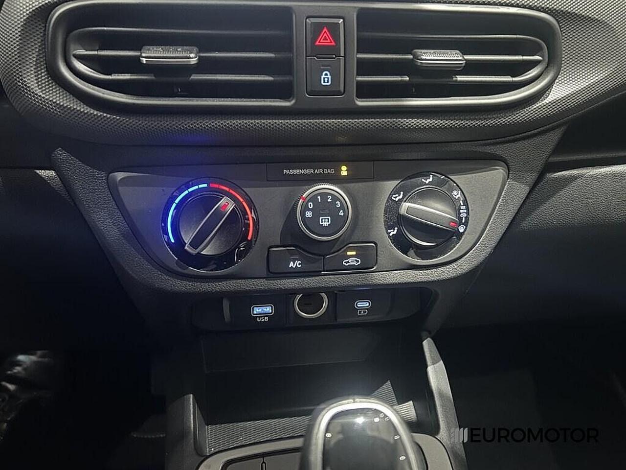 Hyundai Hyundai I10 usata, con hill holder