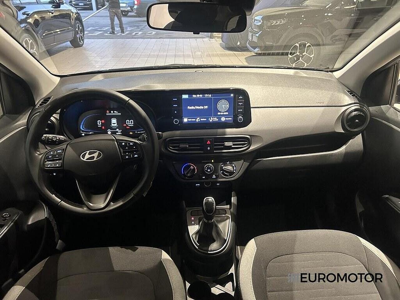 Hyundai Hyundai I10 usata, con interno grey