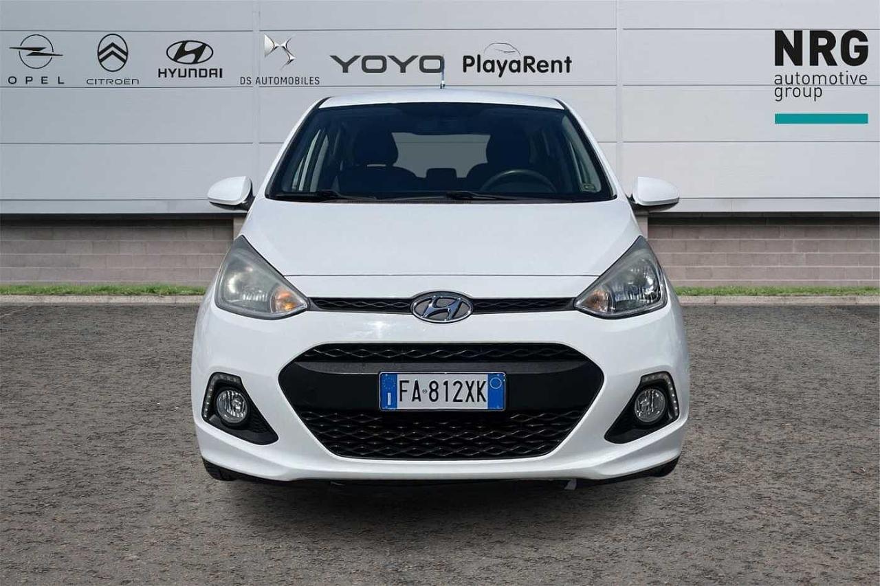 Hyundai Hyundai I10 usata, con cerchi in acciaio da 14" con copricerchi e pneumatici 175/65 r14